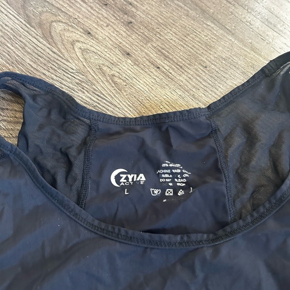 ZYIA Black Tank Top size large - Picture 2 of 4